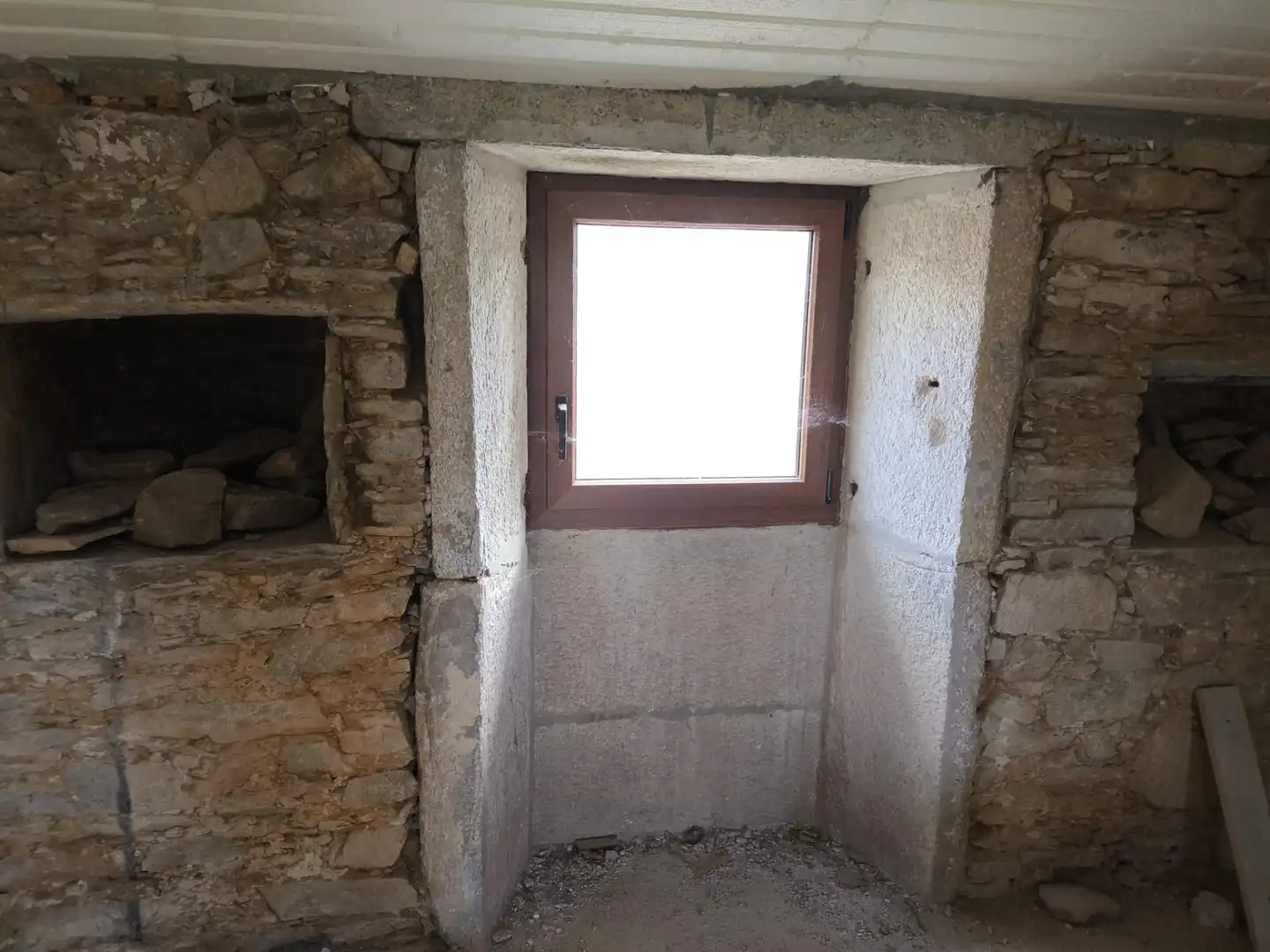 Country homes for sale in Ponteceso