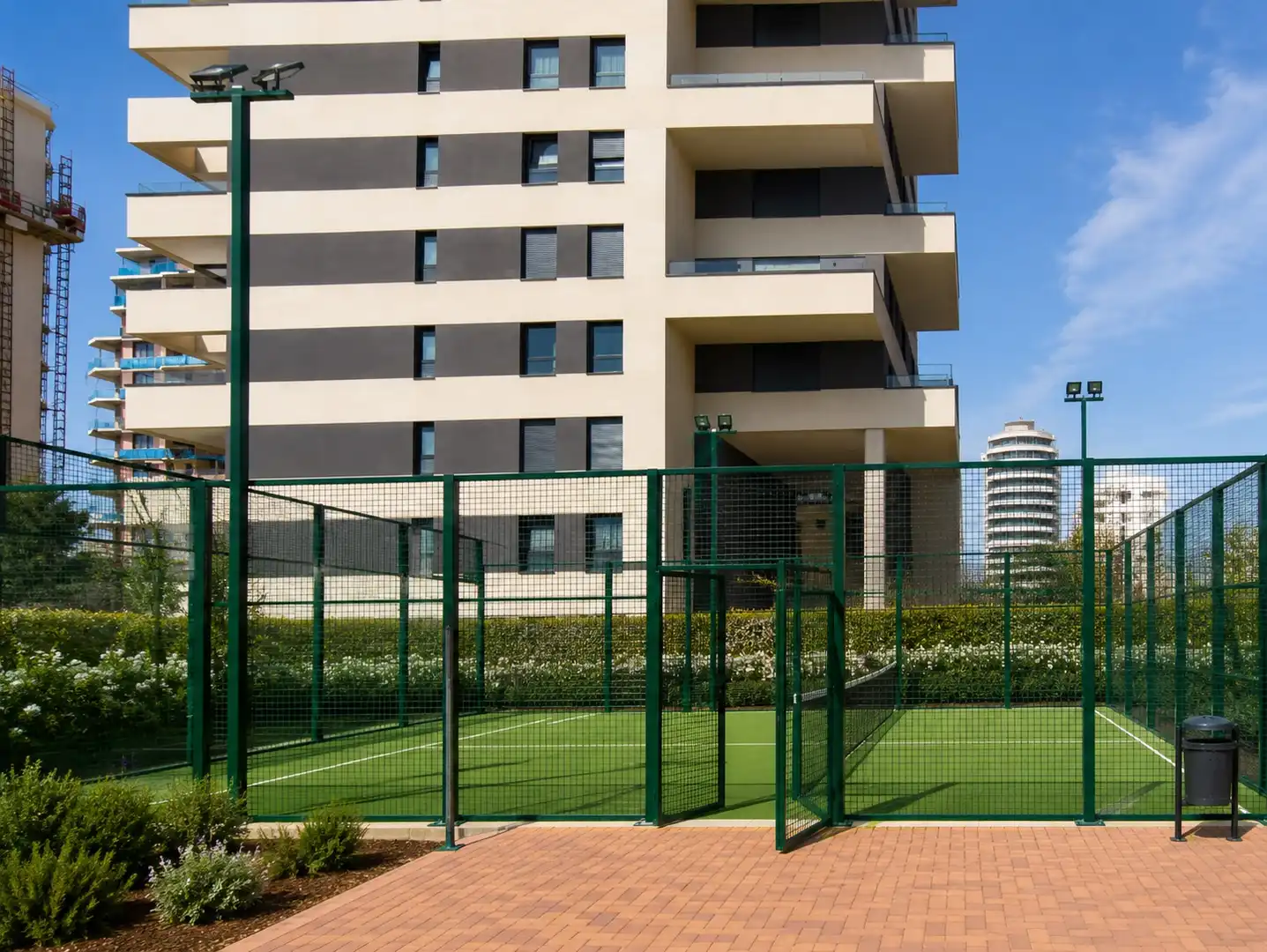 Apartamento con jardín en venta en Marisol Park - Ortembach - Los Almendros, imagen 2