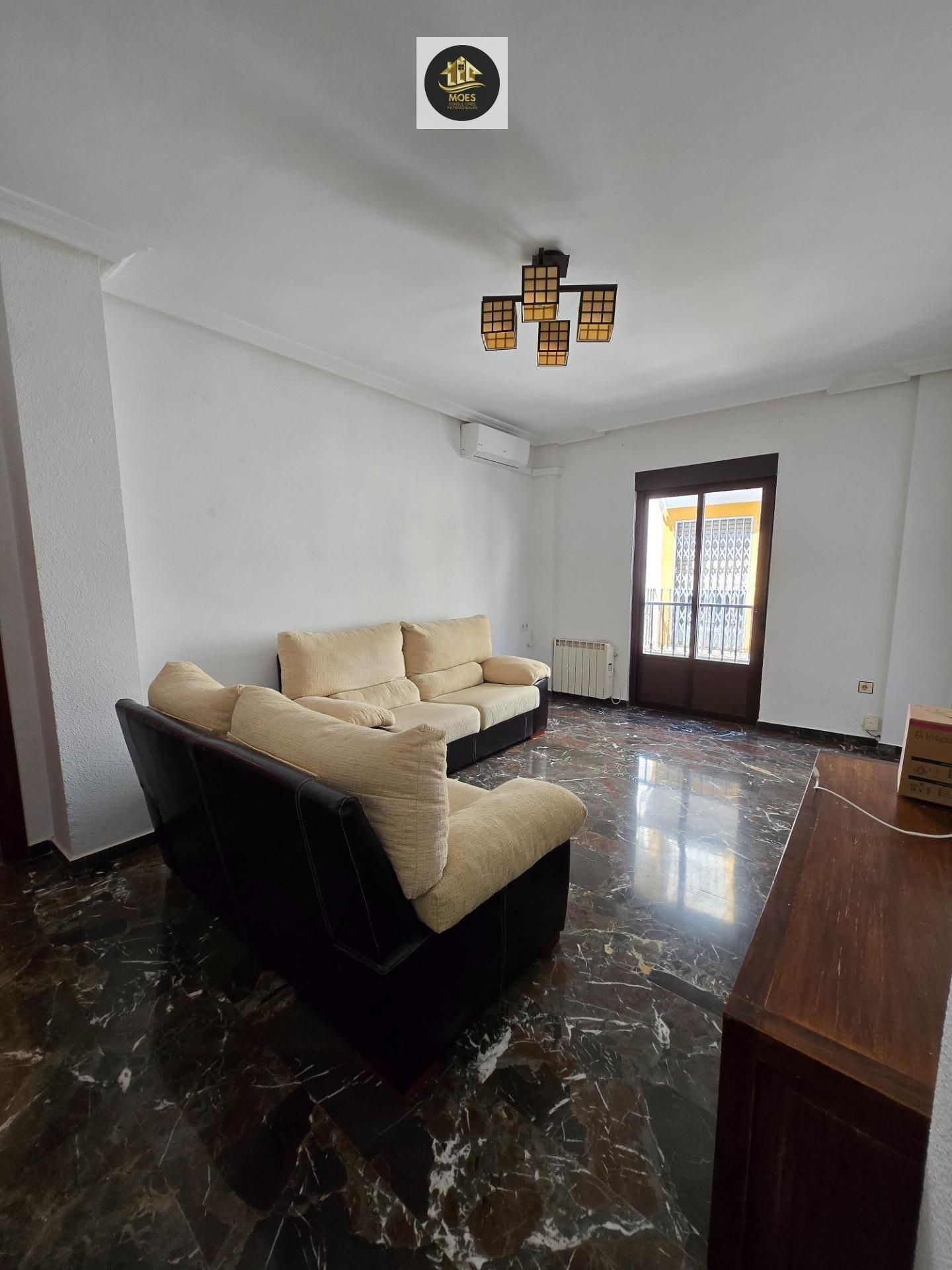 Living room of Flat for sale in  Jaén Capital  with Air Conditioner, Heating and Balcony