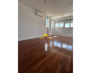 Exterior view of Apartment to rent in Orihuela  with Air Conditioner, Heating and Terrace