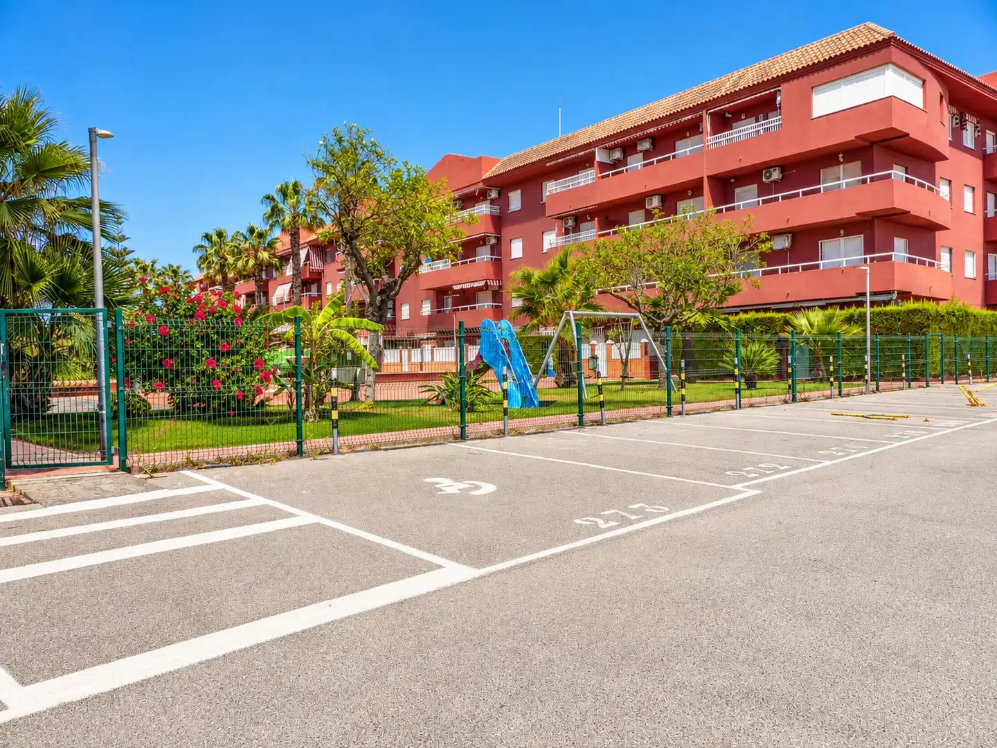 Flat with pool for sale in Avenida de la Laguna, imagen 32