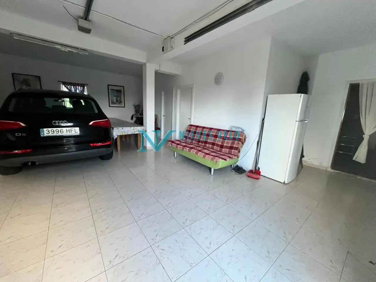 Haus oder Chalet zum Verkauf in Carballo mit Heizung, Privatgarten und Möbliert
