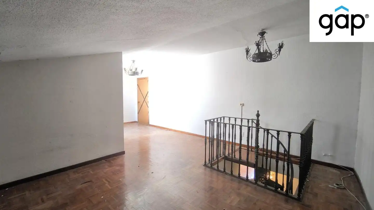 Flat for sale in Cuenca  with Air Conditioner, Heating and Terrace