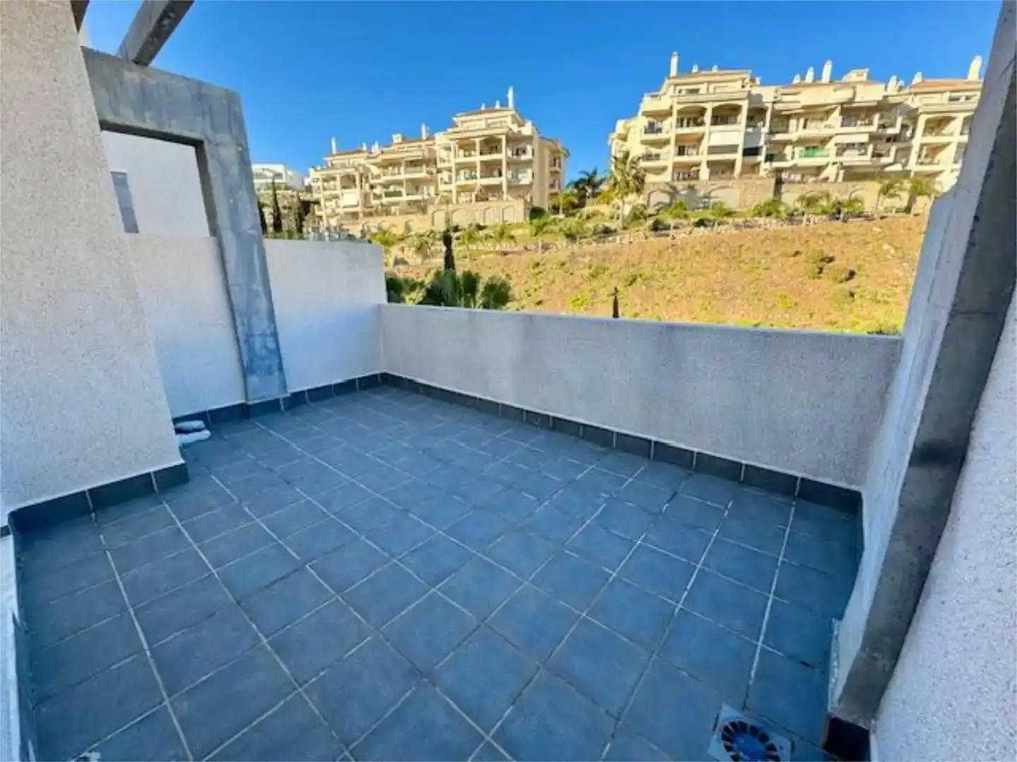 Terraza de Dúplex en venta en Mijas con Aire acondicionado, Piscina y Balcón
