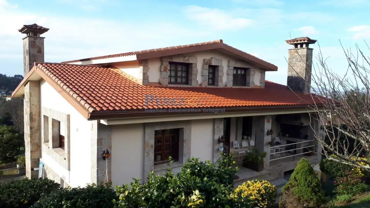 Vista exterior de Casa o chalet en venta en Fene con Calefacción, Jardín privado y Amueblado