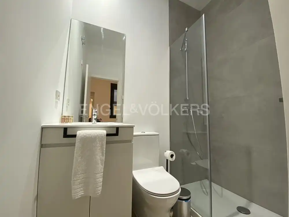 Baño de Piso de alquiler en Madrid con Aire acondicionado, Calefacción y Terraza