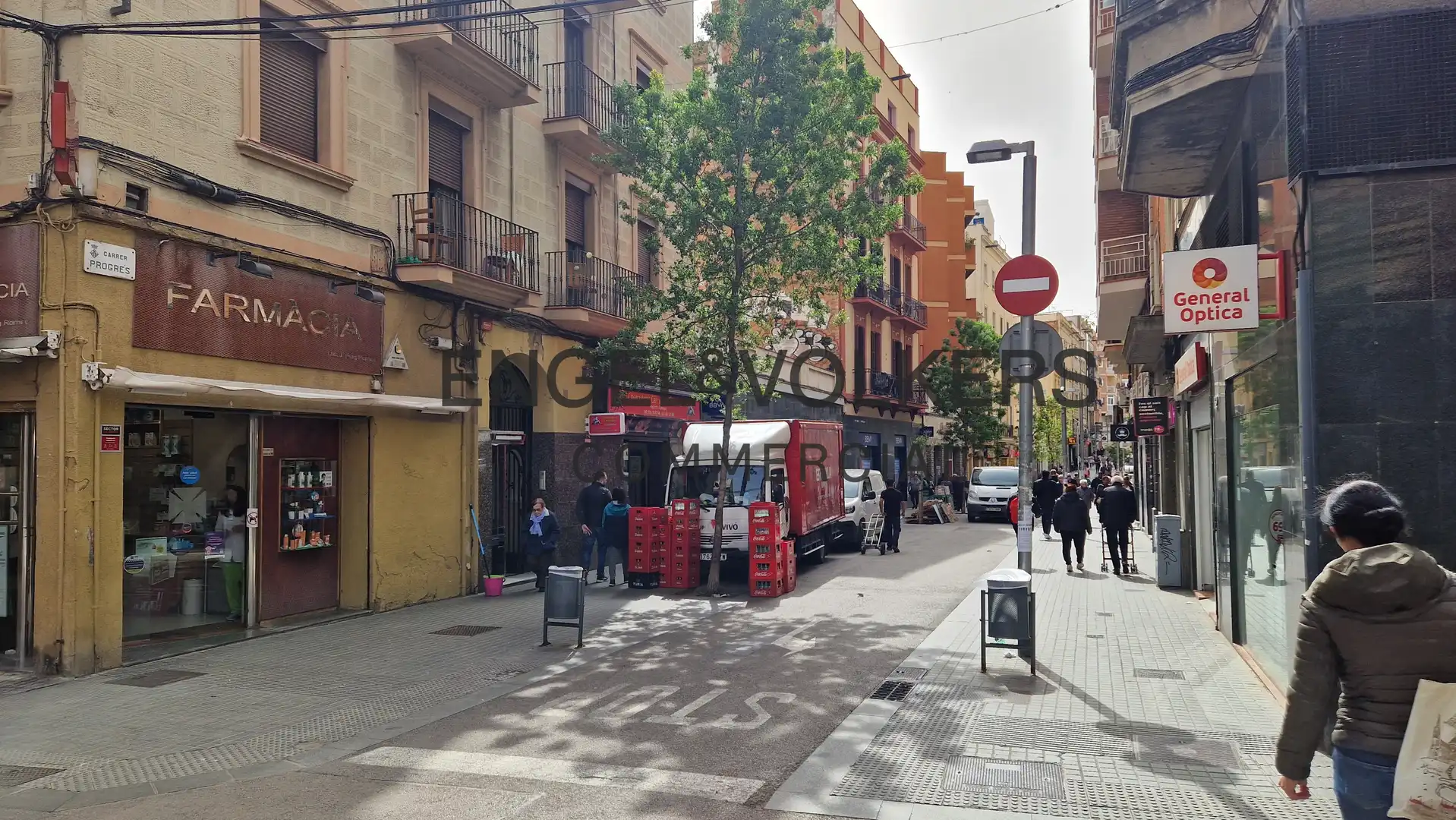 Buildings for sale in Collblanc