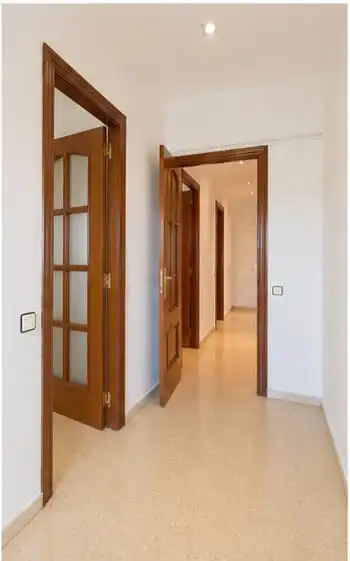 Wohnung zum Verkauf in Santa Coloma de Gramenet mit Heizung, Balkon und Alarm
