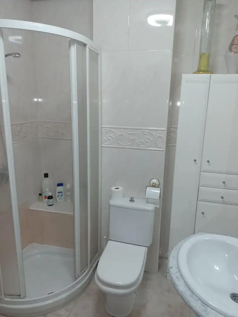 Bathroom of Flat for sale in Puertollano  with Heating and Furnished