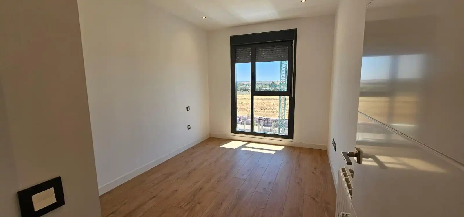 Schlafzimmer von Wohnungen zur Miete in Badajoz mit Klimaanlage, Heizung und Terrasse