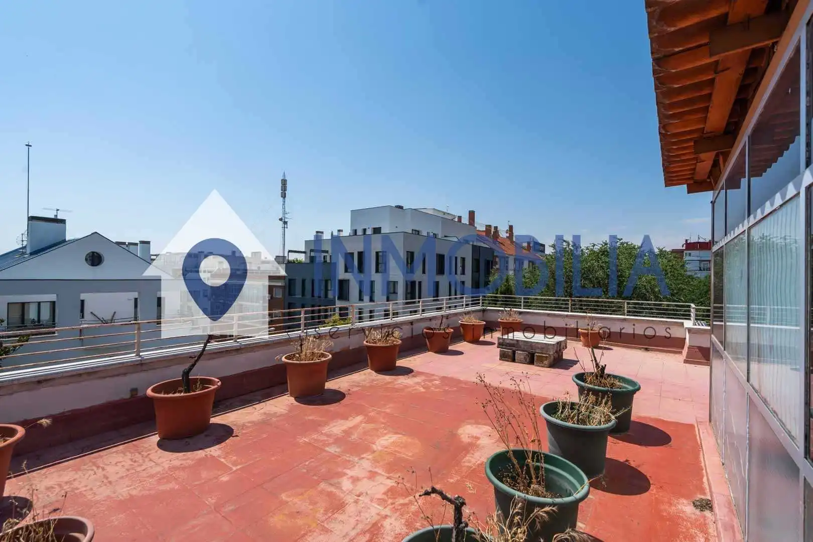 Terraza de Ático en venta en Madrid con Calefacción y Terraza