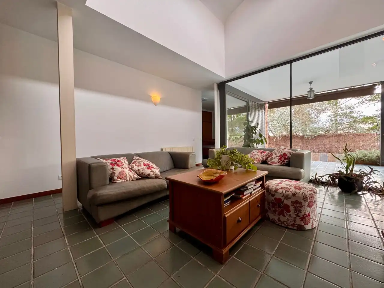 House with garden for sale in Avinguda del President Companys 188, imagen 9
