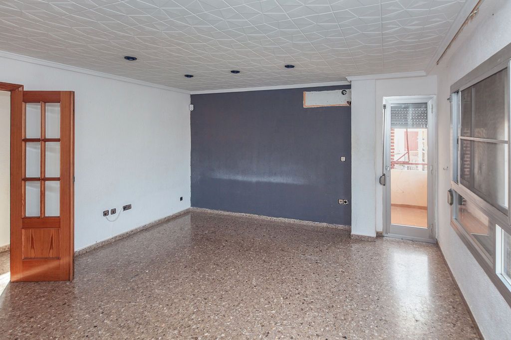 Flat for sale in Tavernes Blanques  with Balcony