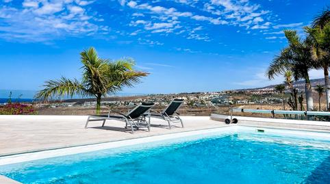 Foto 2 de Casa o xalet en venda a Calle Roque Nublo, 17, Playa del Duque, Adeje