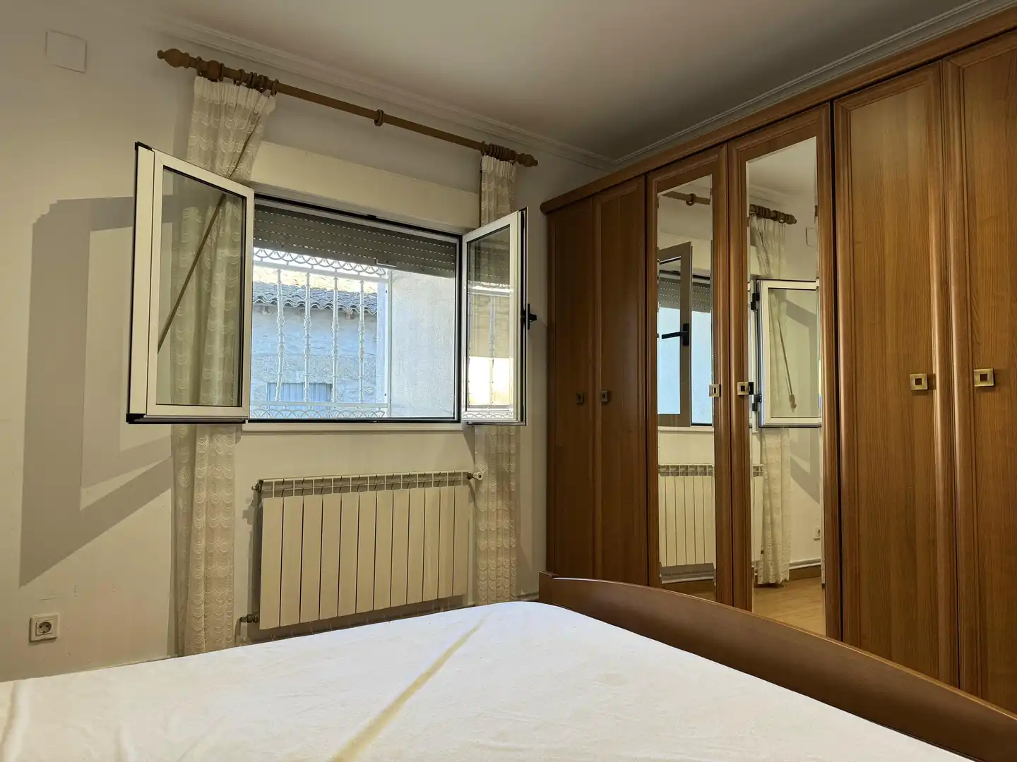Habitación de Casa o chalet en venta en Vilardevós con Calefacción, Terraza y Trastero