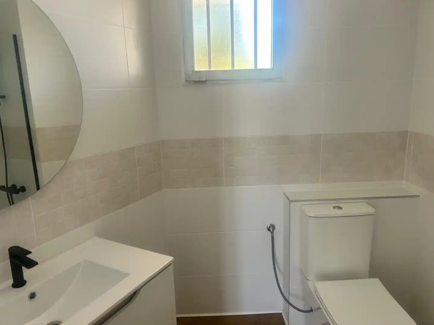 Bathroom of Flat for sale in Orihuela  with Swimming Pool and Balcony