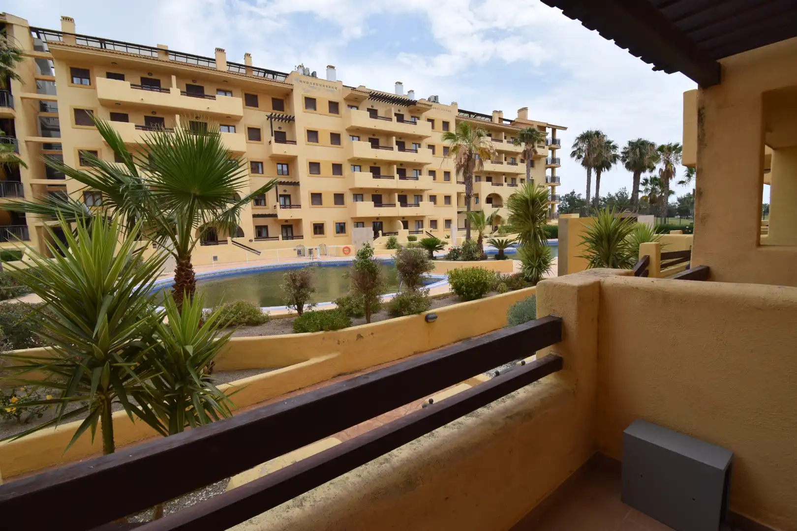 Vista exterior de Apartamento en venta en Los Alcázares con Aire acondicionado, Calefacción y Terraza