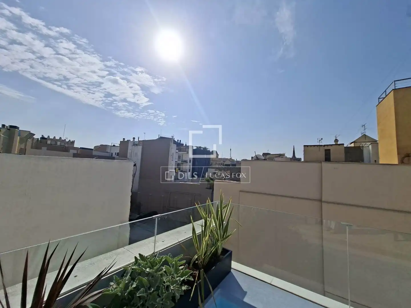 Vista exterior de Pis en venda en Barcelona amb Aire condicionat, Calefacció i Parquet