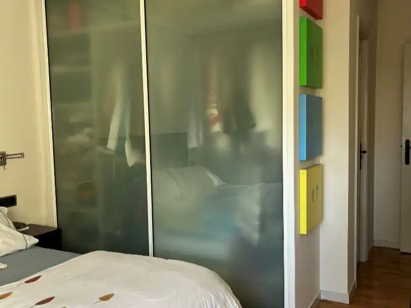 Habitación de Piso en venta en Vigo  con Balcón