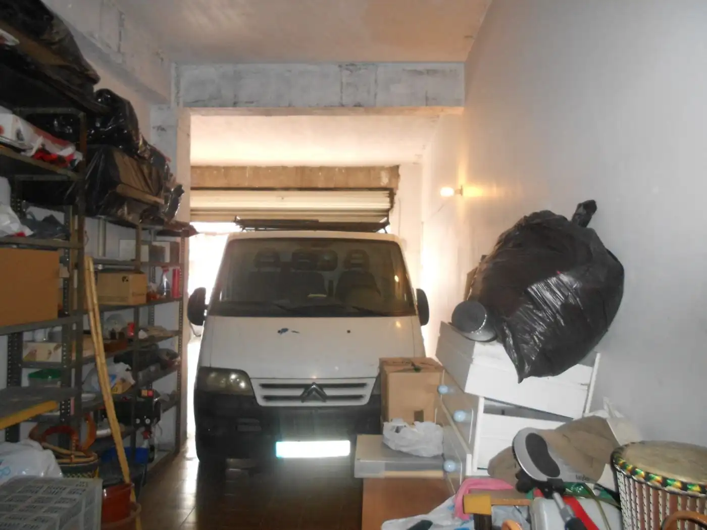 Aparcament de Local en venda en Murcia