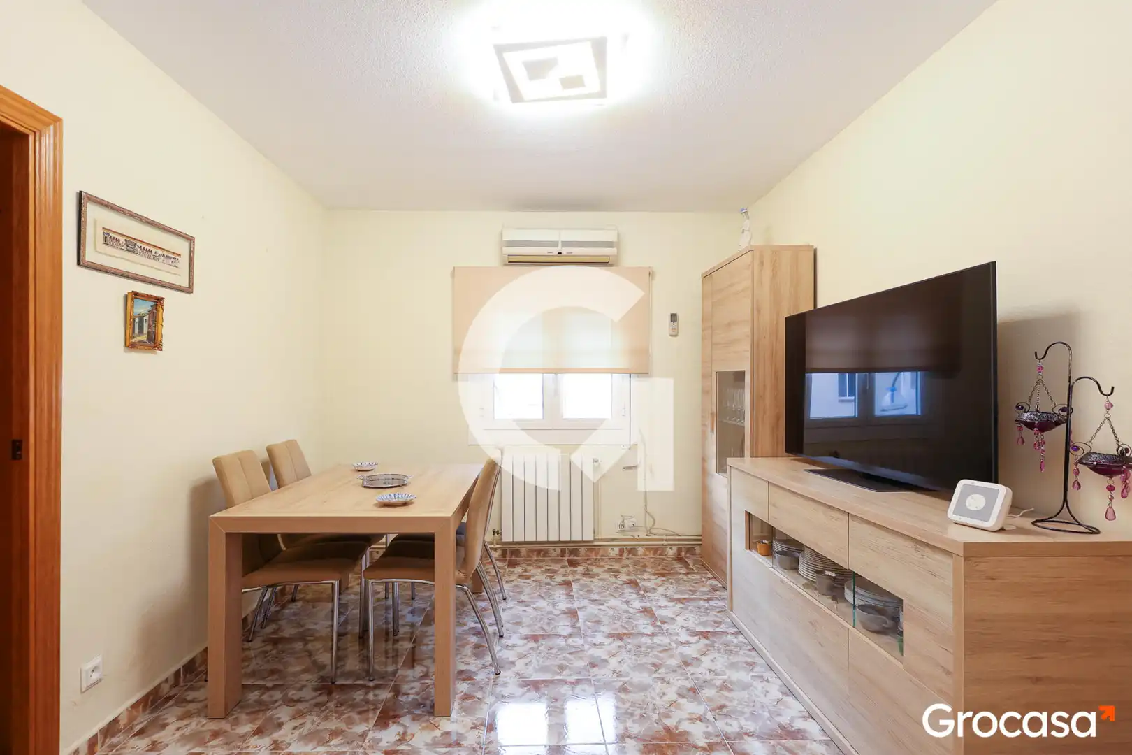 Living room of Flat for sale in Nou Barris