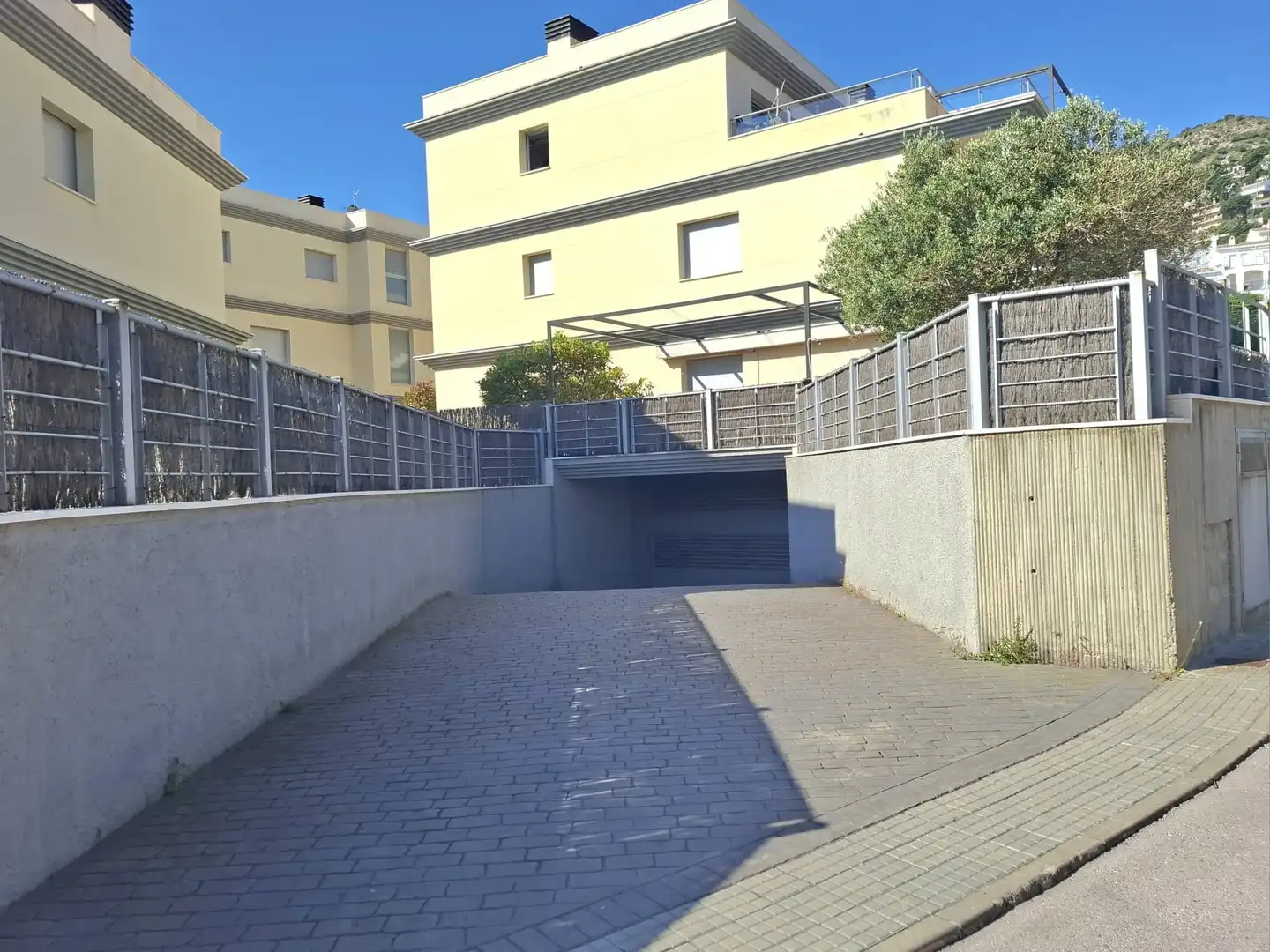 Parking of Ground floor for sale in Llançà  with Heating, Terrace and Storage room