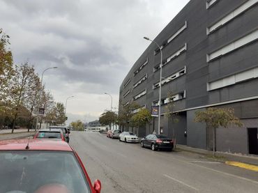 Local comercial en alquiler en Mas Rampinyo - Montcada Nova - Carrerada