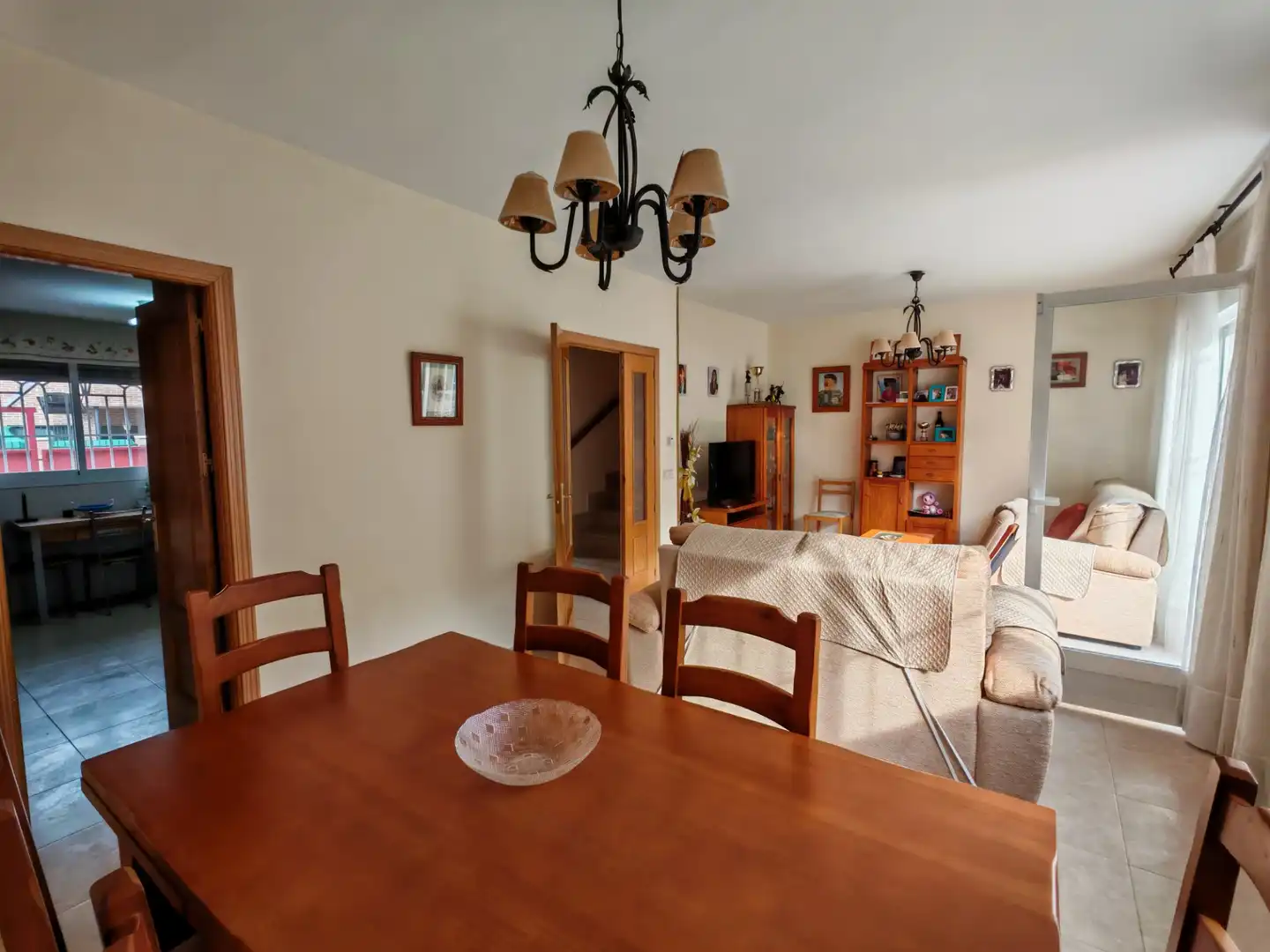 Menjador de Casa adosada en venda en Quismondo amb Aire condicionat, Calefacció i Parquet