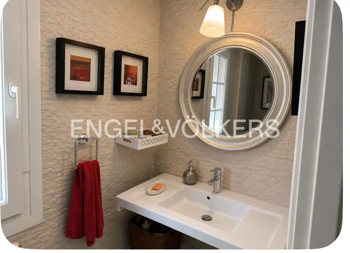 Badezimmer von Haus oder Chalet zur Miete in Madrid mit Klimaanlage, Heizung und Privatgarten