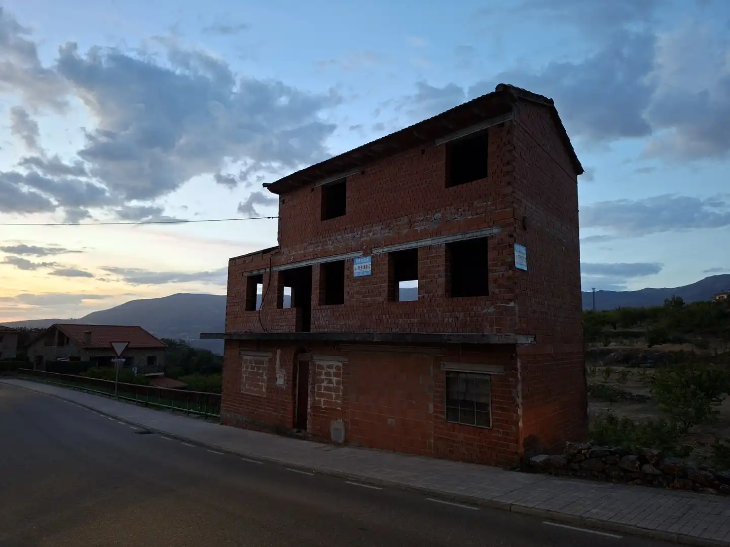Vista exterior de Casa o xalet en venda en Cabrero