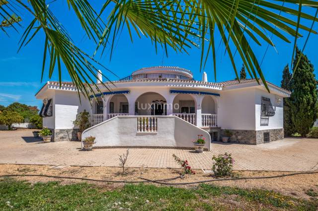 Casa-chalet en Venta en Sol y Luz