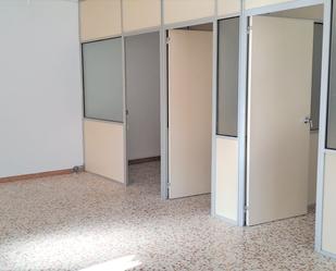 Premises to rent in Badalona