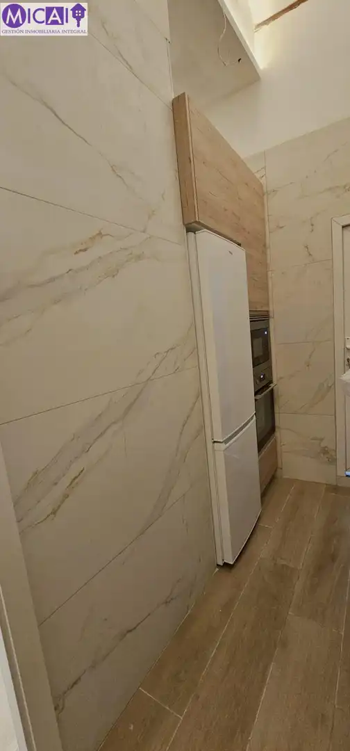 Cuina de Planta baixa en venda en Cádiz amb Moblat