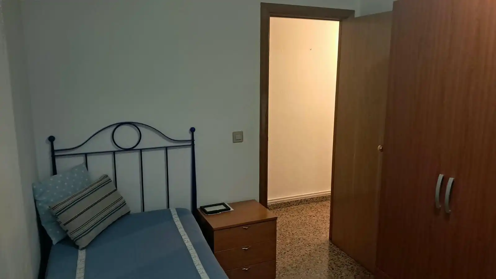 Dormitori de Planta baixa en venda en Nucli Urbà  