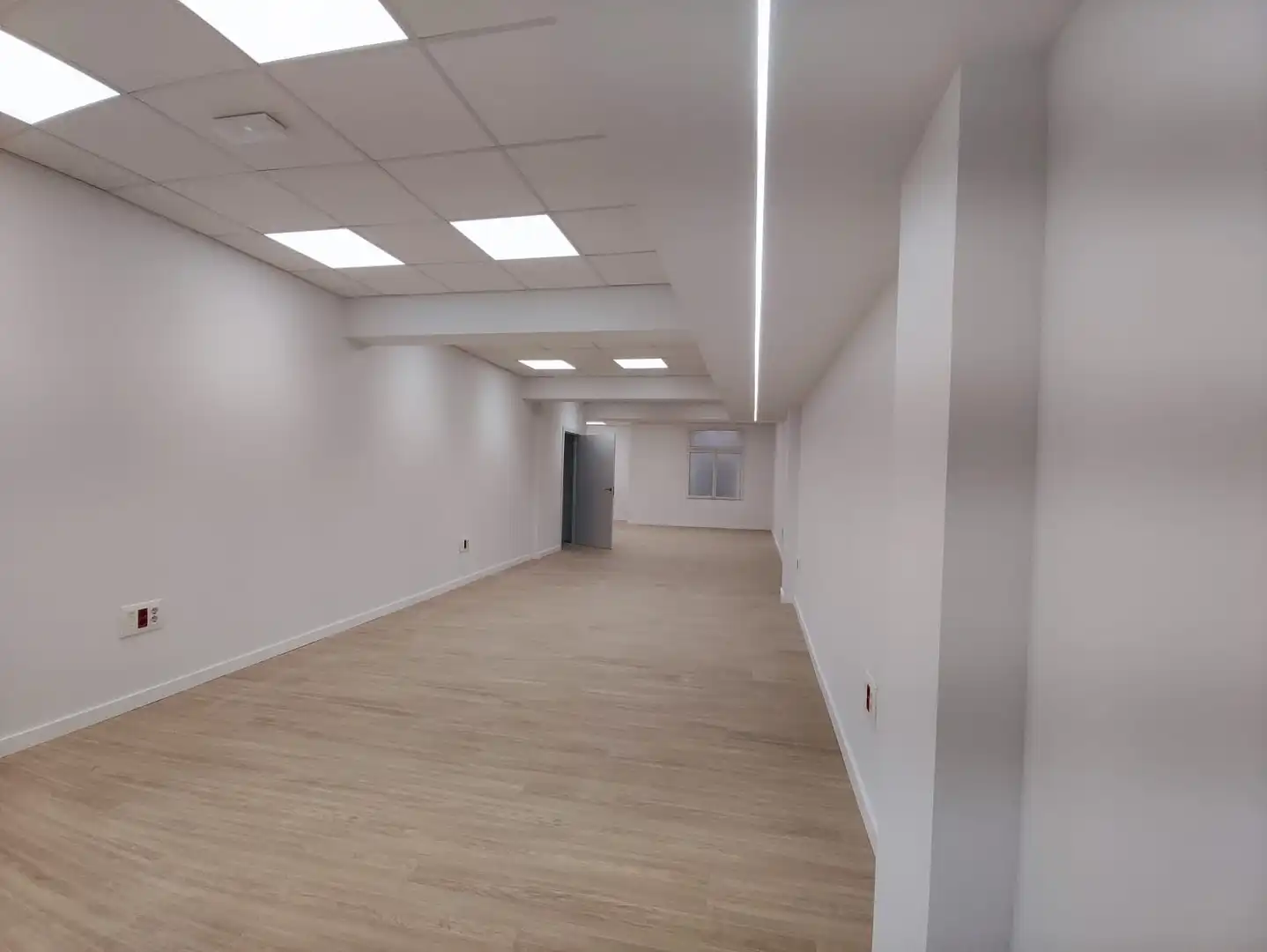 Local comercial de lloguer a Carrer de Còrsega, imagen 18