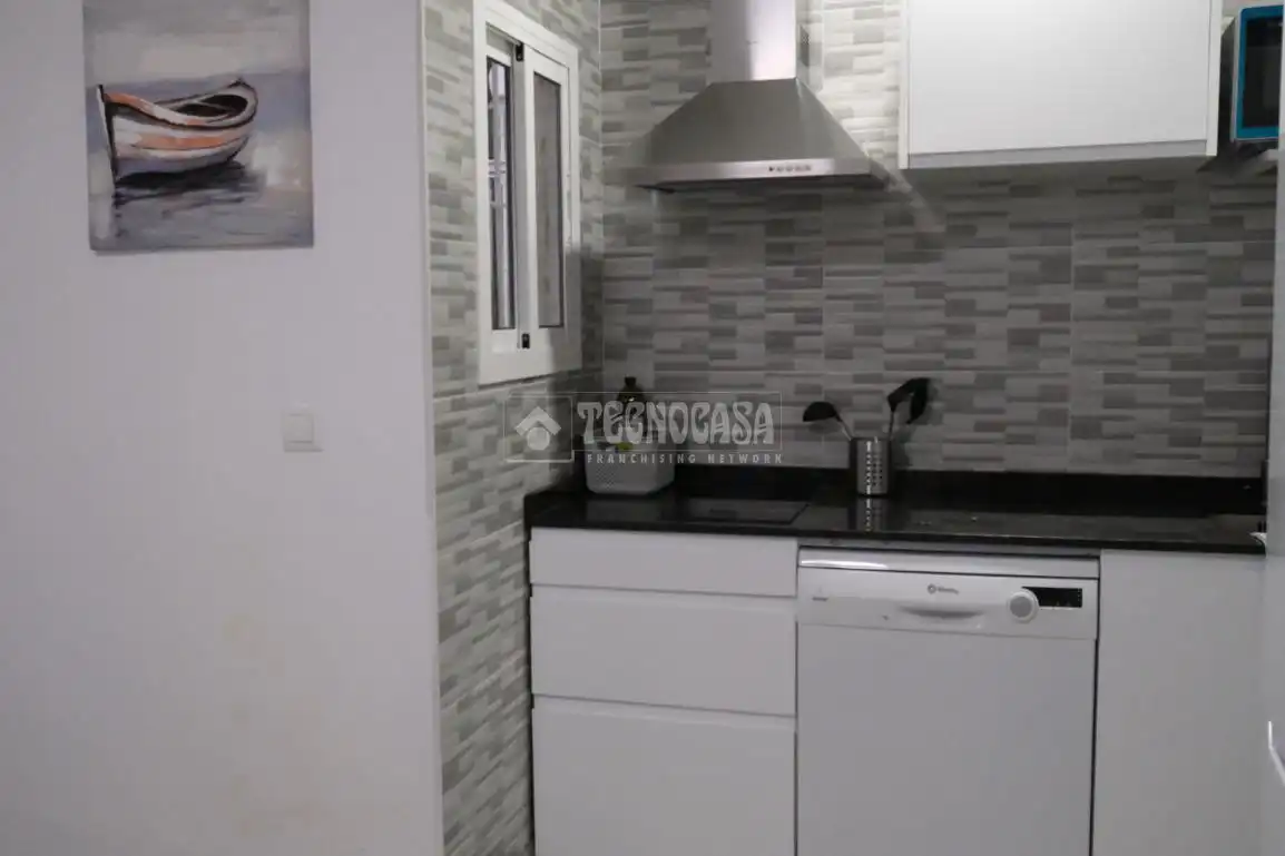 Küche von Wohnung zum Verkauf in Sevilla mit Terrasse