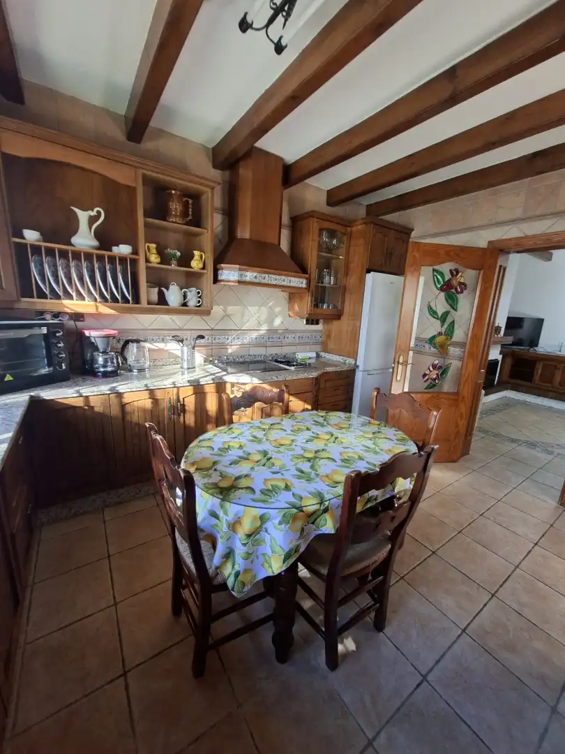 Cocina de Casa o chalet de alquiler en Alhaurín El Grande con Aire acondicionado, Jardín privado y Terraza