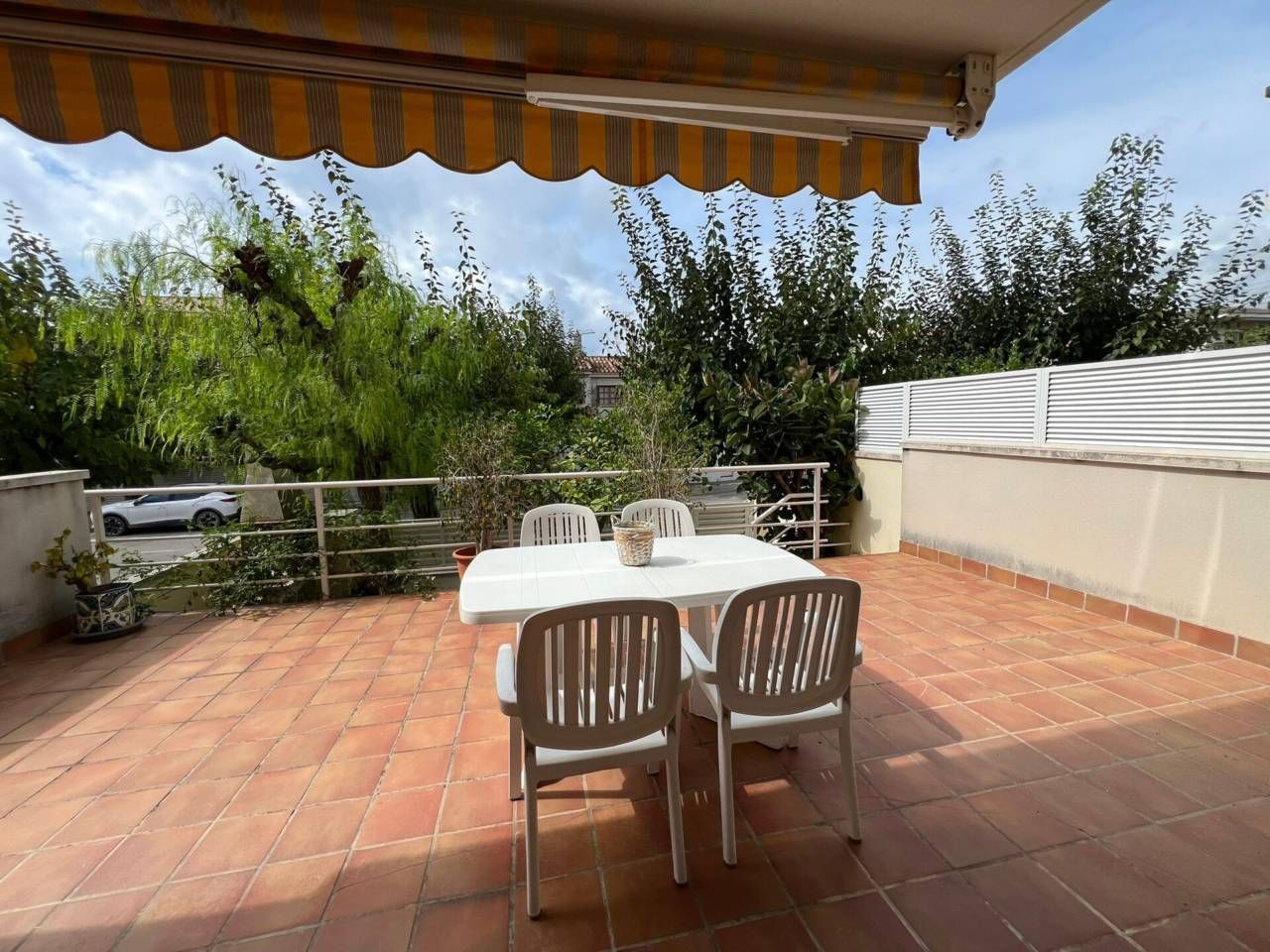 Terrassa de Pis en venda en Cubelles amb Aire condicionat, Calefacció i Jardí privat