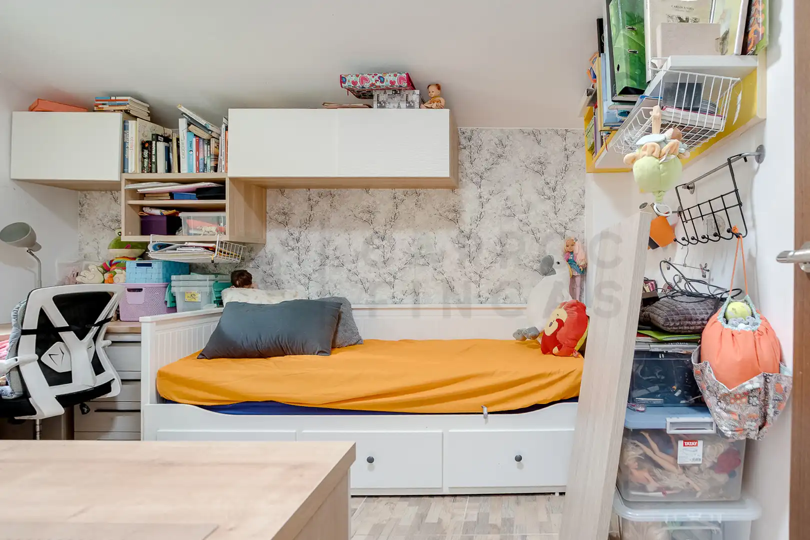 Schlafzimmer von Haus oder Chalet zum Verkauf in Vallgorguina mit Heizung, Privatgarten und Ofen
