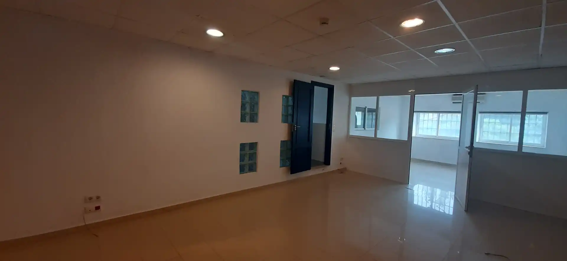 Nave industrial en venta en Catarroja