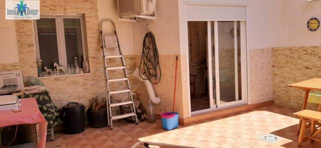 Casa adosada en Venta en Pozohondo