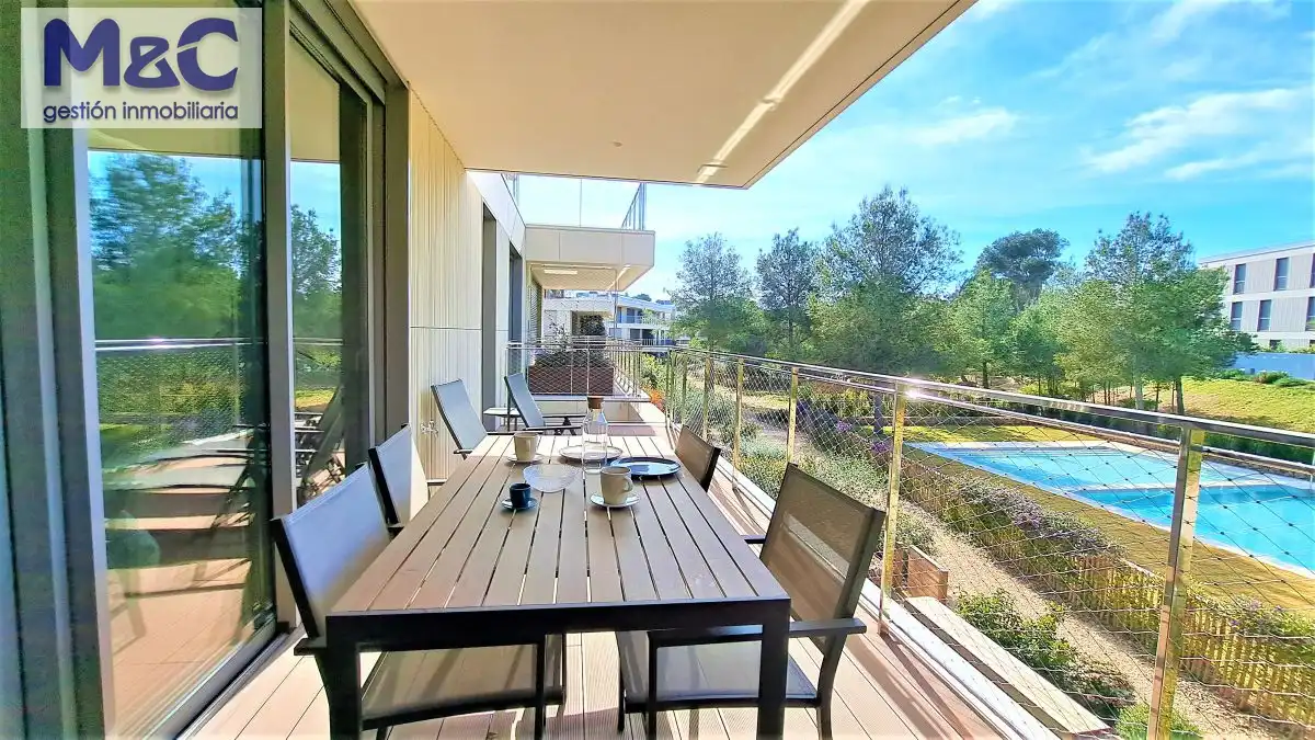 Apartamento con terraza en venta en Pla de Maset, imagen 4