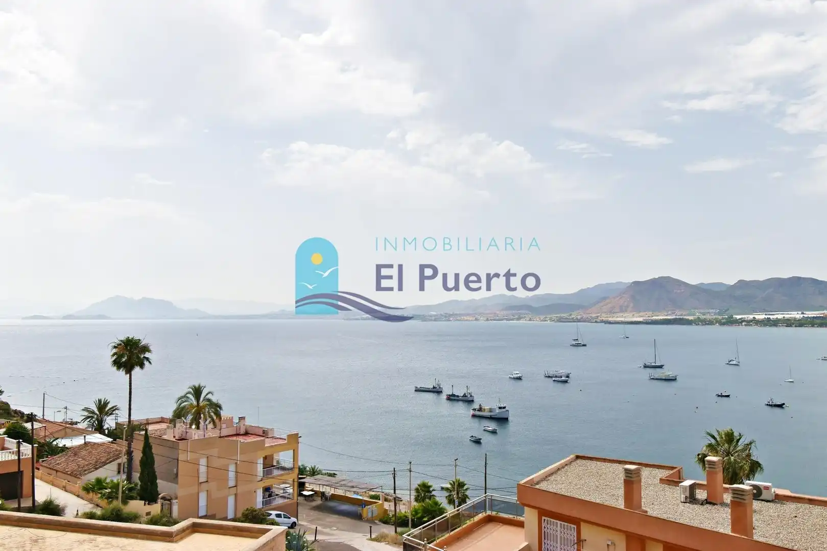 Vista exterior de Dúplex en venda en Cartagena amb Terrassa, Moblat i Balcó