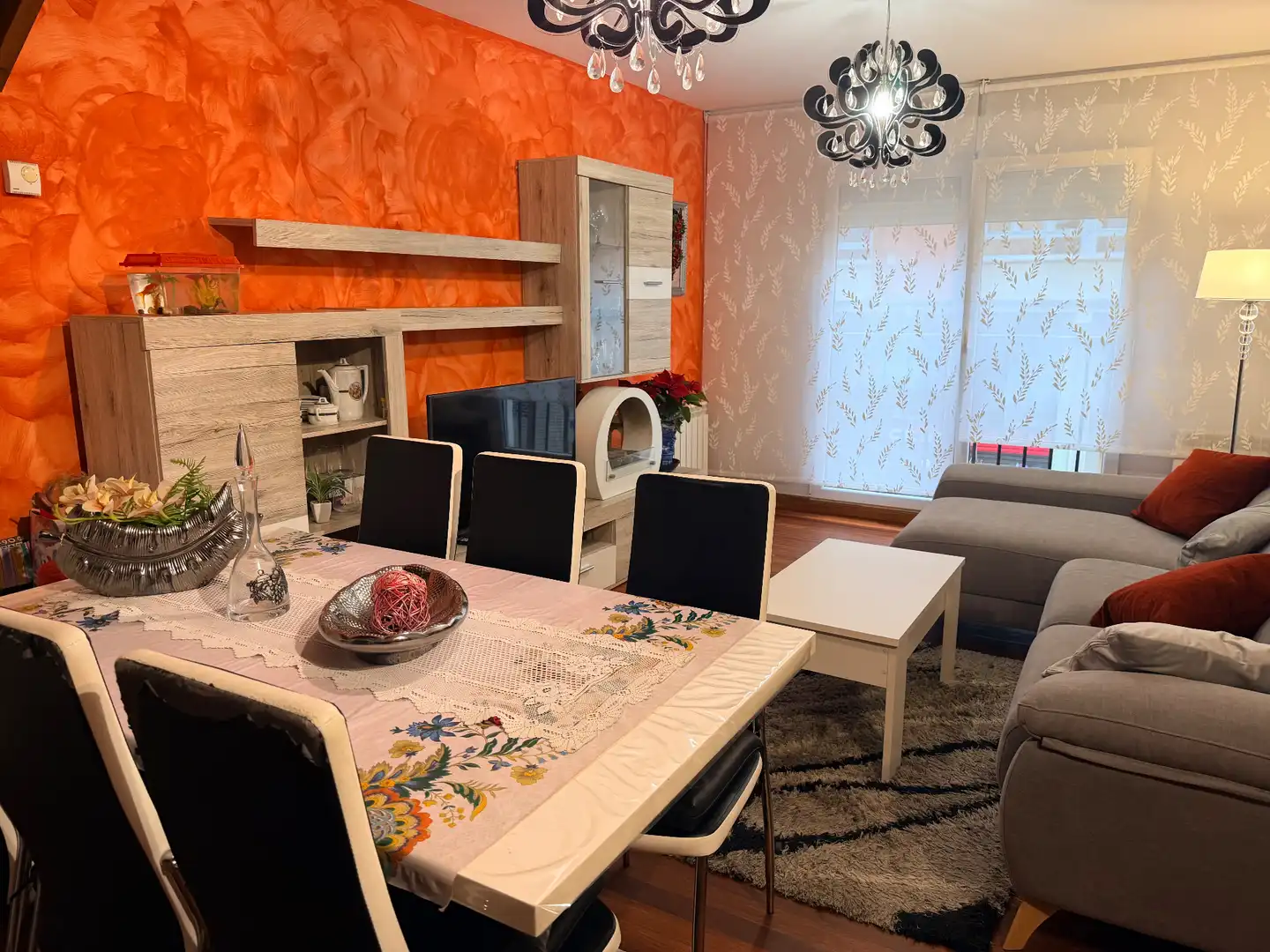 Sala de estar de Dúplex en venta en Torrelavega  con Calefacción, Parquet y Trastero