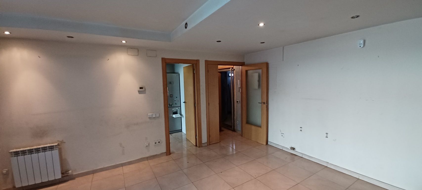 Piso en venta en Sabadell con Trastero y Piscina