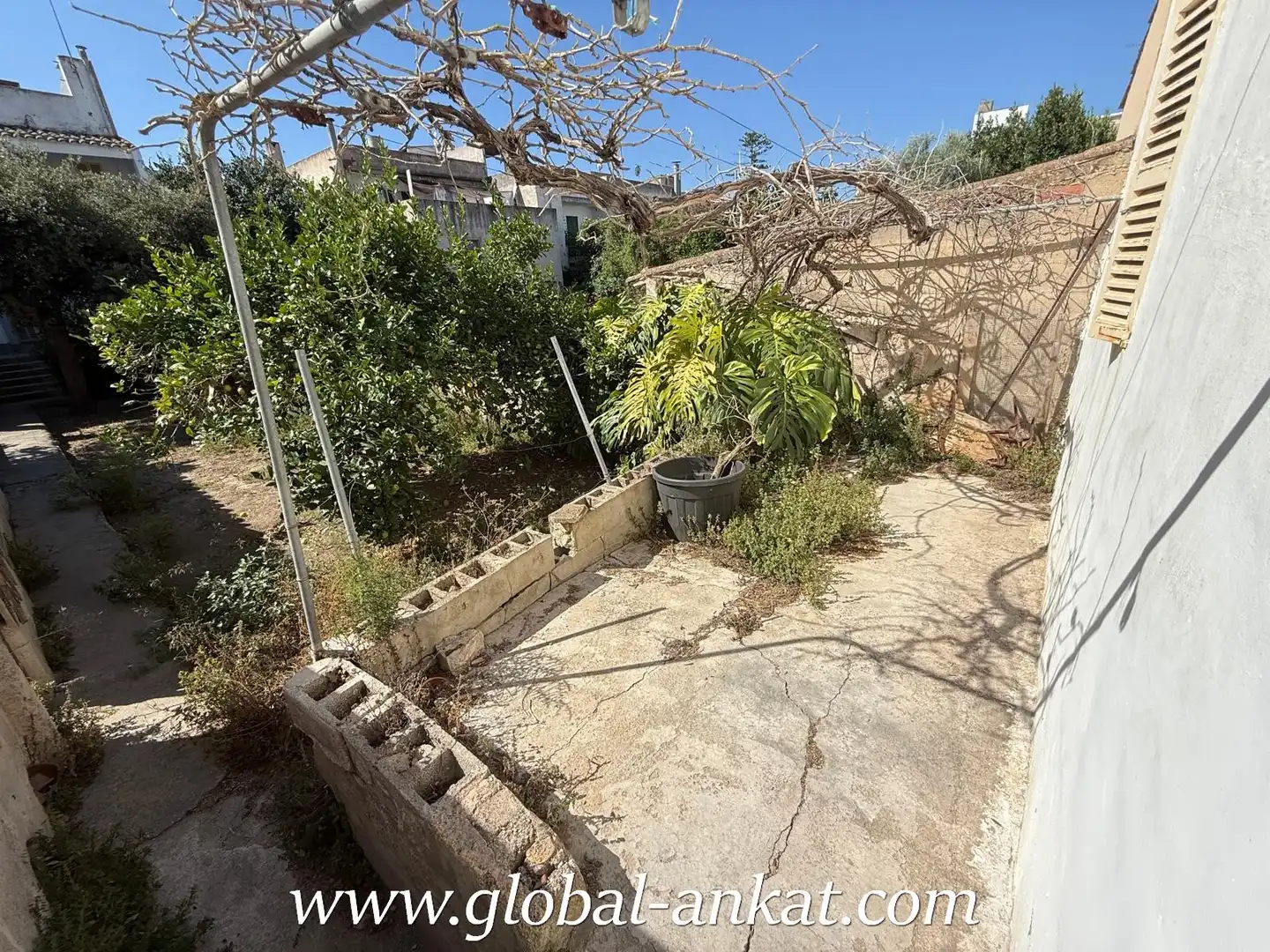 Garage for sale in Felanitx