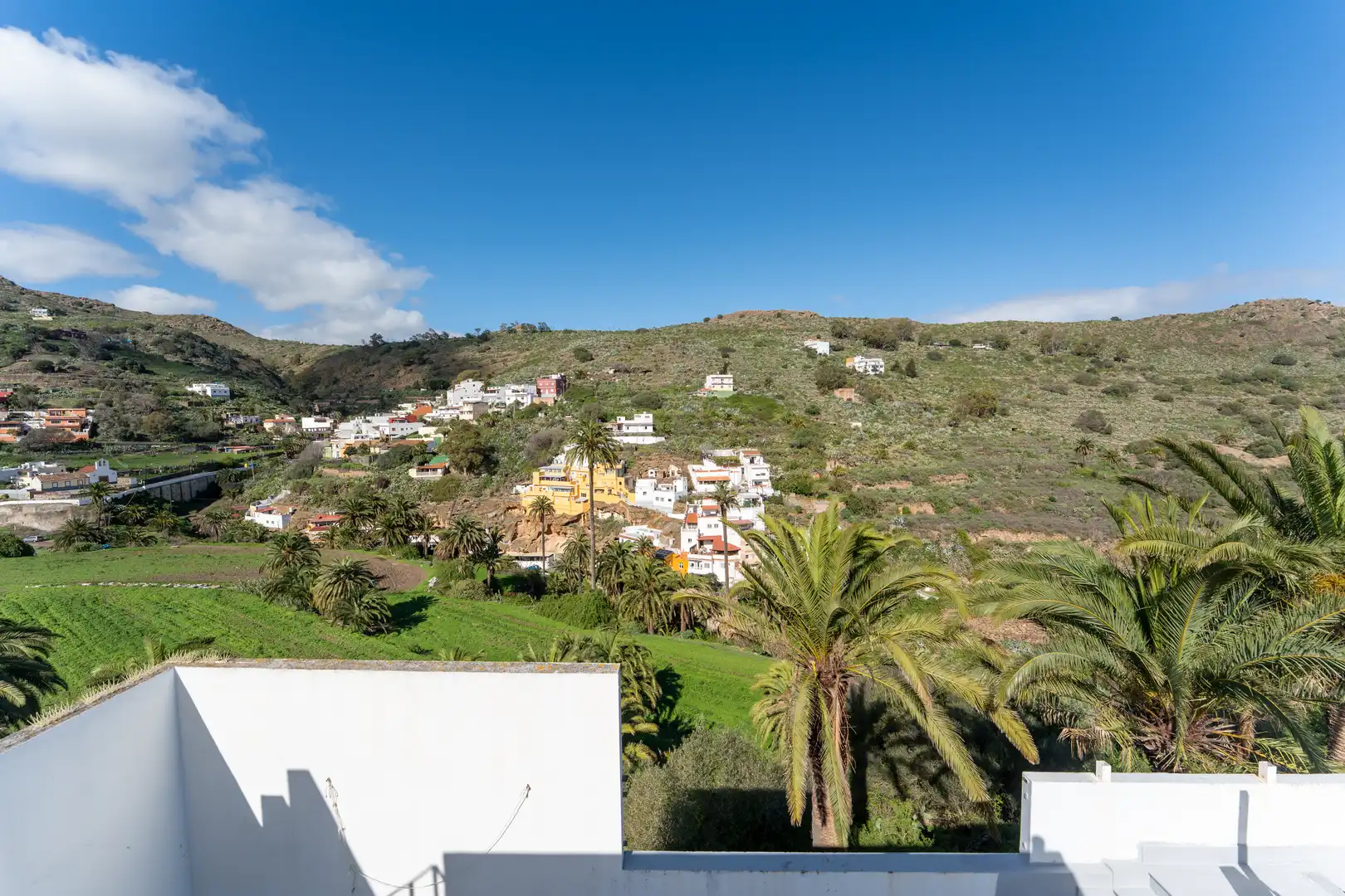 Exterior view of Houses for sale in Las Palmas de Gran Canaria  with Heating, Terrace and Balcony