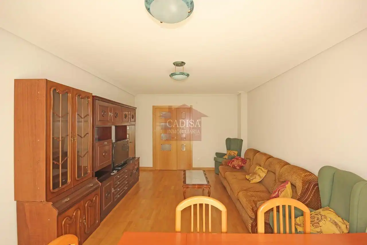 Living room of Flat for rent in Salamanca  with Heating, Storage room and Furnished
