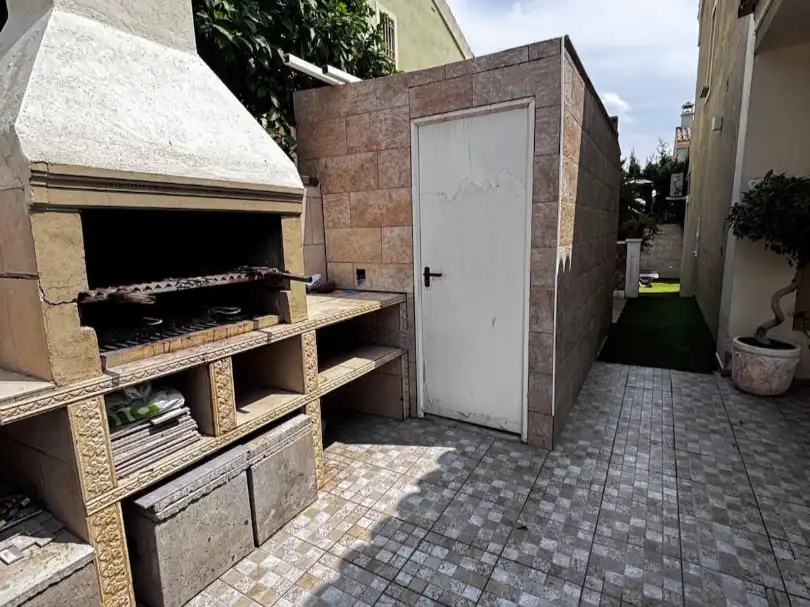 Jardí de Casa o xalet en venda en Málaga Capital amb Aire condicionat, Terrassa i Balcó