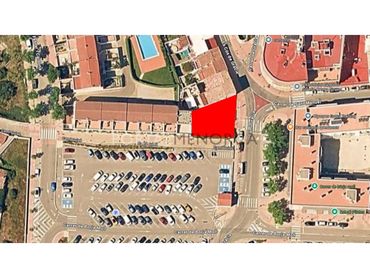 Terreno residencial en venta en Calle Gracia 178